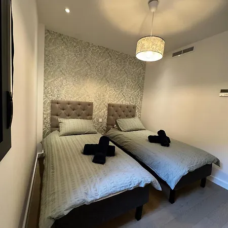 Casa Nohden - Between Sky And Sea *