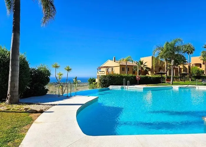 Casa Nohden - Between Sky And Sea